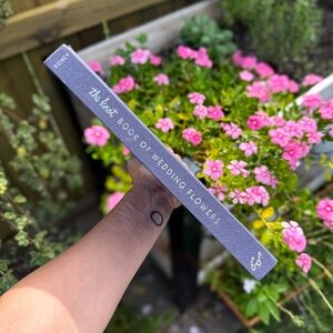 The Knot Book of Wedding Flowers